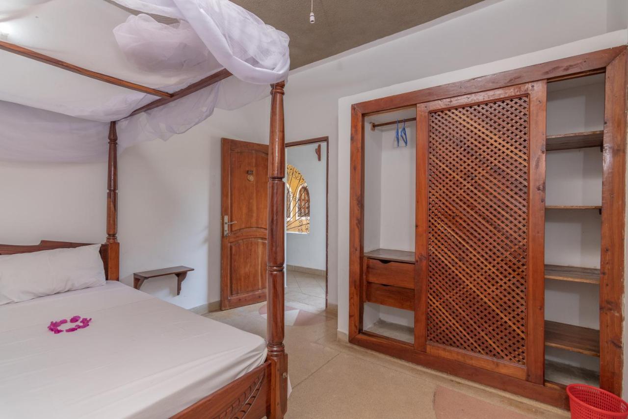 JoysVilla Family Holiday Home Malindi Esterno foto